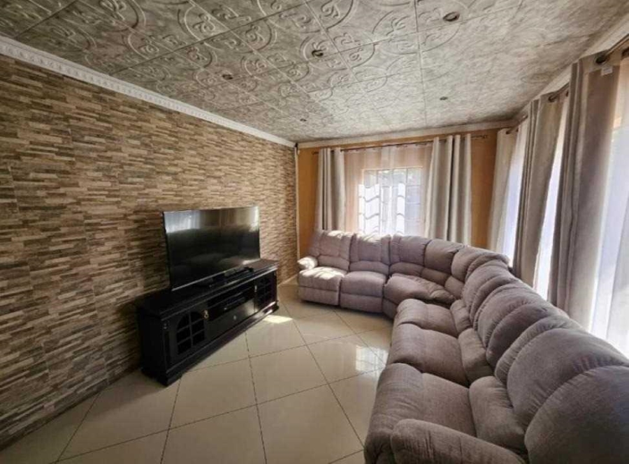 3 Bedroom Property for Sale in Mayberry Park Gauteng