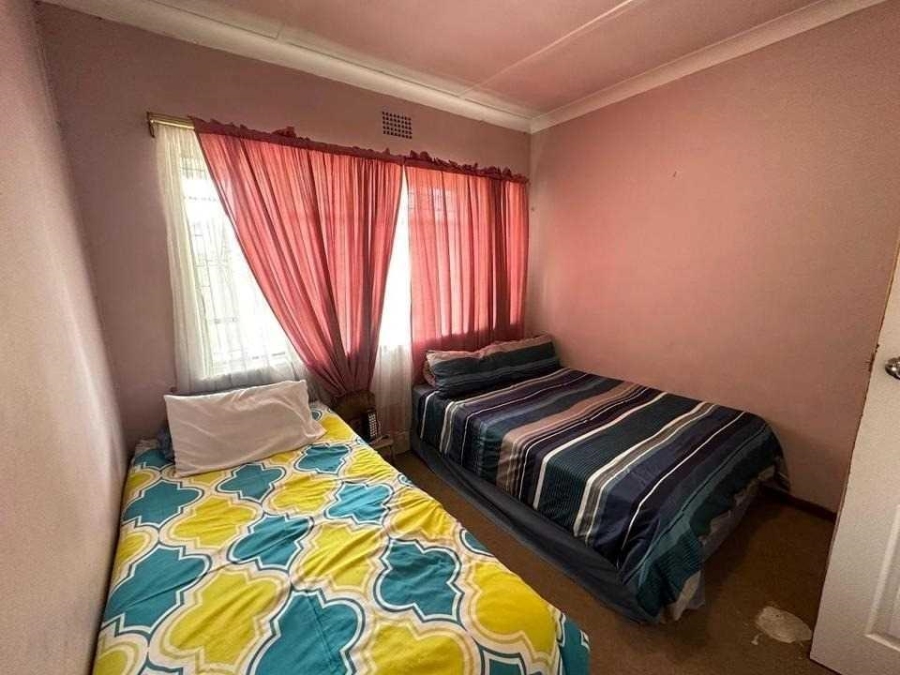 3 Bedroom Property for Sale in General Albertspark Gauteng
