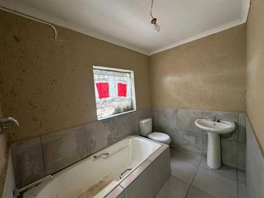 3 Bedroom Property for Sale in General Albertspark Gauteng