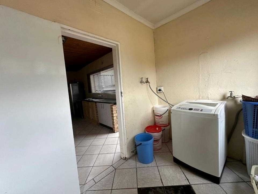 3 Bedroom Property for Sale in General Albertspark Gauteng