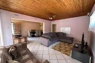 3 Bedroom Property for Sale in General Albertspark Gauteng