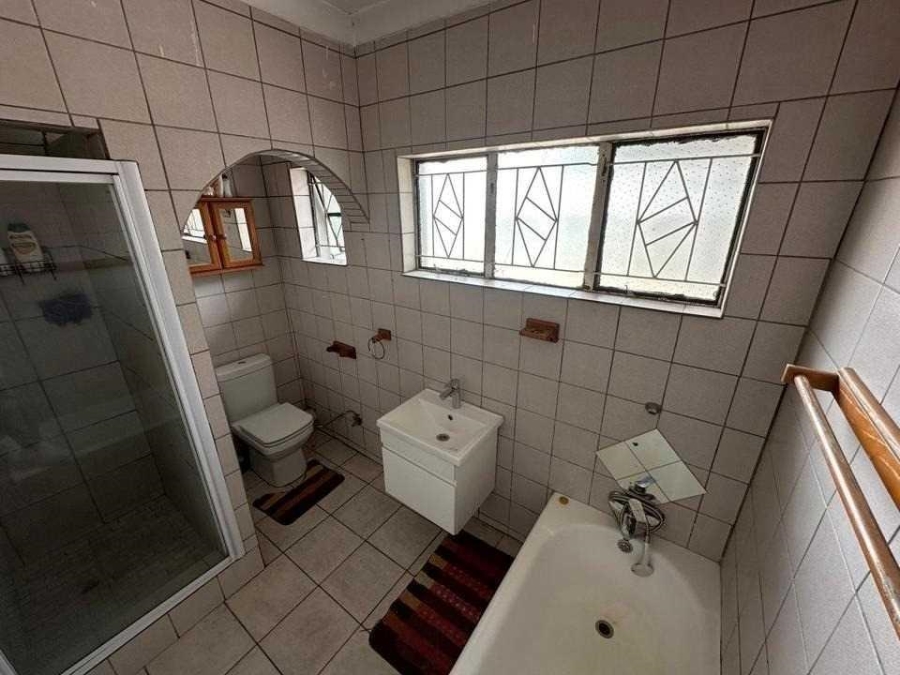 3 Bedroom Property for Sale in General Albertspark Gauteng