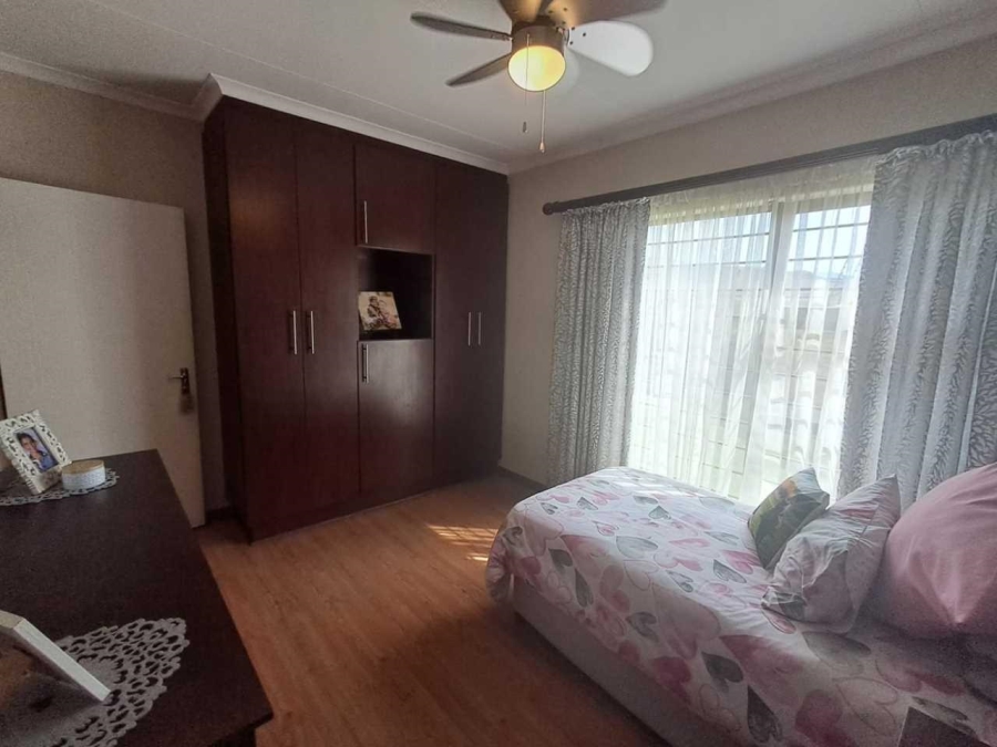 3 Bedroom Property for Sale in New Market Gauteng