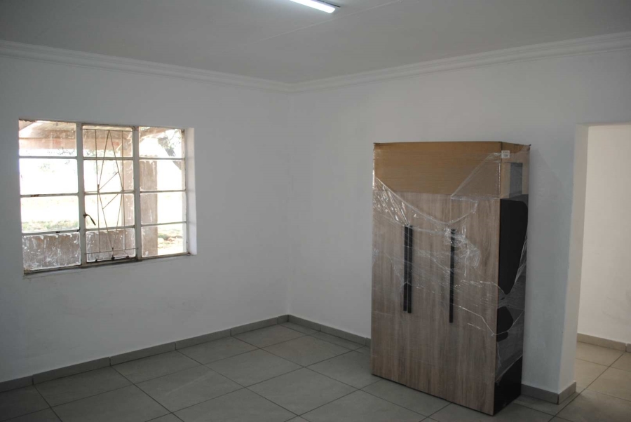 4 Bedroom Property for Sale in Helderstrome AH Gauteng