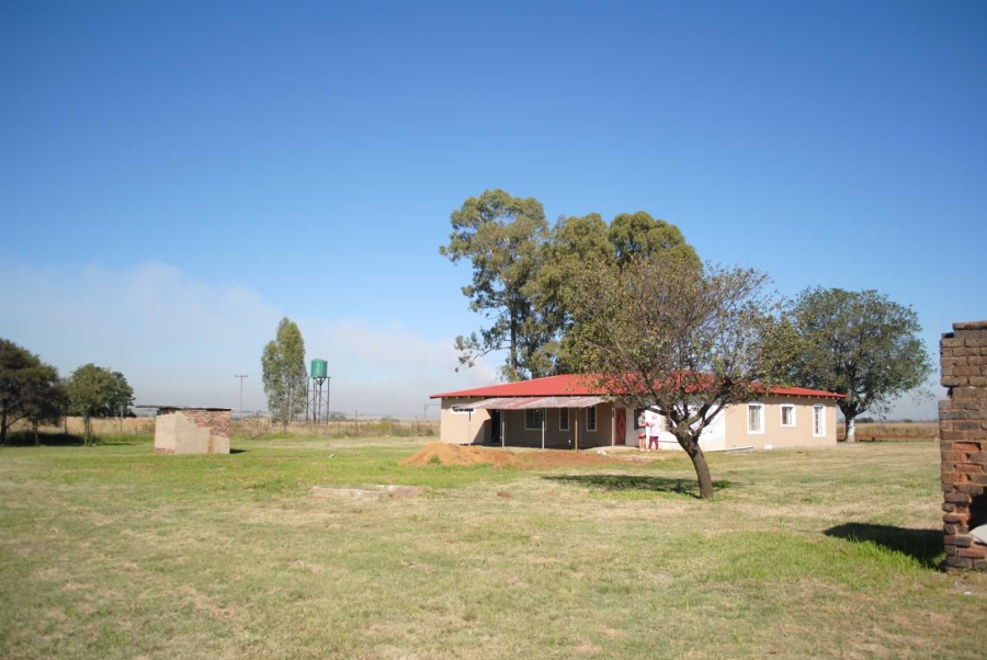 4 Bedroom Property for Sale in Helderstrome AH Gauteng