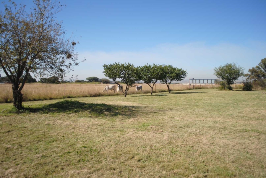 4 Bedroom Property for Sale in Helderstrome AH Gauteng