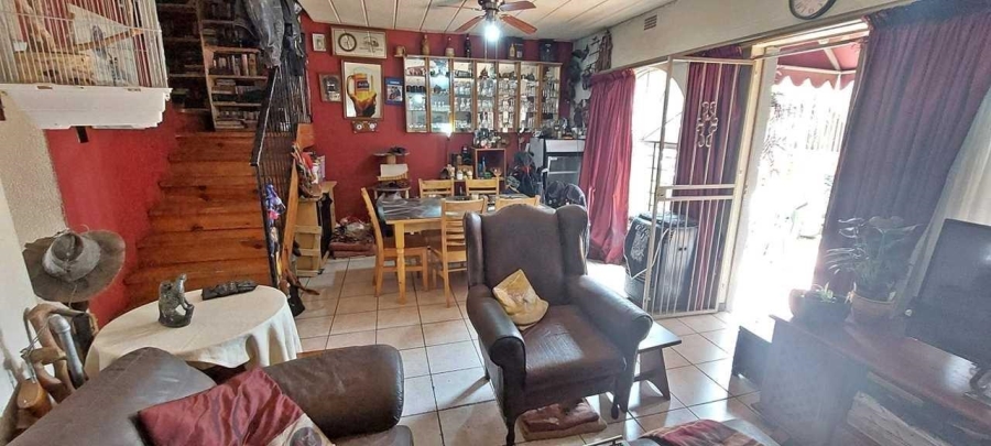 3 Bedroom Property for Sale in Verwoerdpark Gauteng