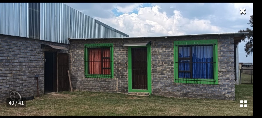 5 Bedroom Property for Sale in Helderstrome AH Gauteng