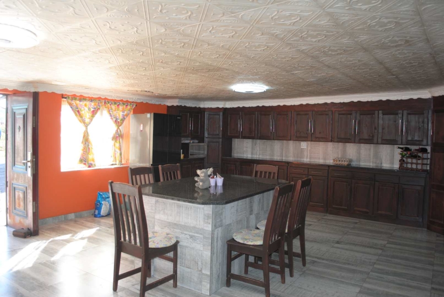 5 Bedroom Property for Sale in Helderstrome AH Gauteng
