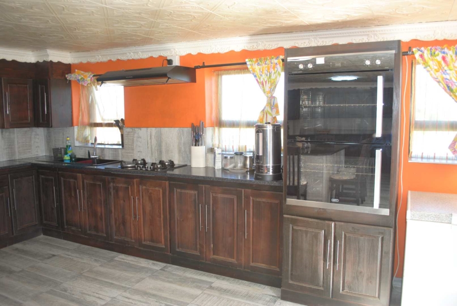 5 Bedroom Property for Sale in Helderstrome AH Gauteng