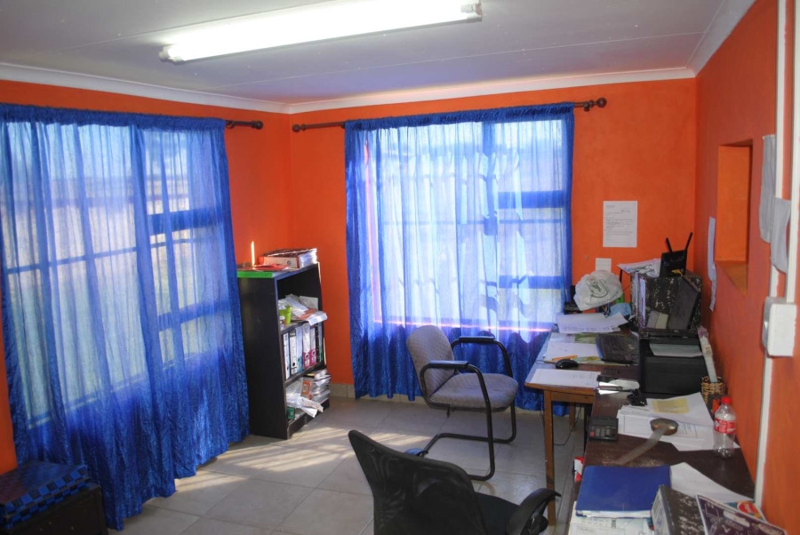 5 Bedroom Property for Sale in Helderstrome AH Gauteng
