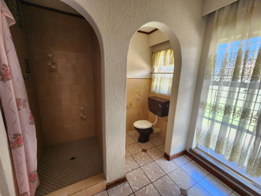 4 Bedroom Property for Sale in Mayberry Park Gauteng