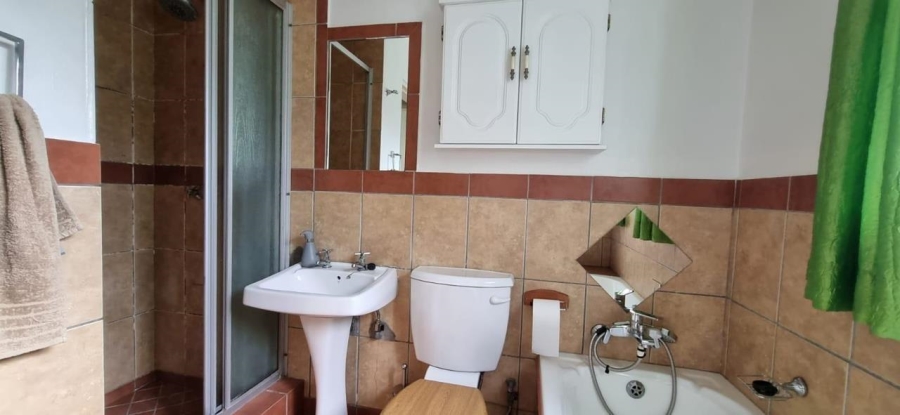 3 Bedroom Property for Sale in Verwoerdpark Gauteng