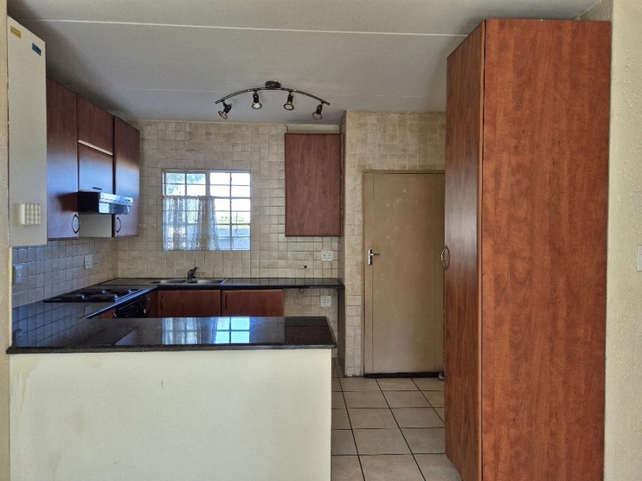 3 Bedroom Property for Sale in Bartlett Gauteng