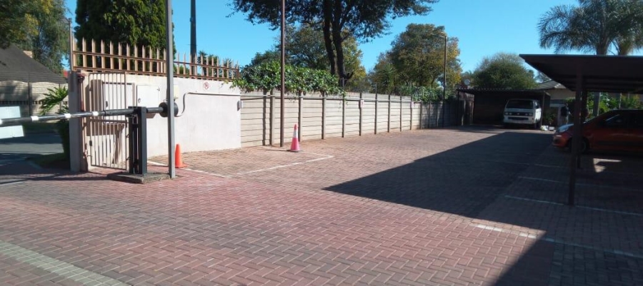 2 Bedroom Property for Sale in Impala Park Gauteng