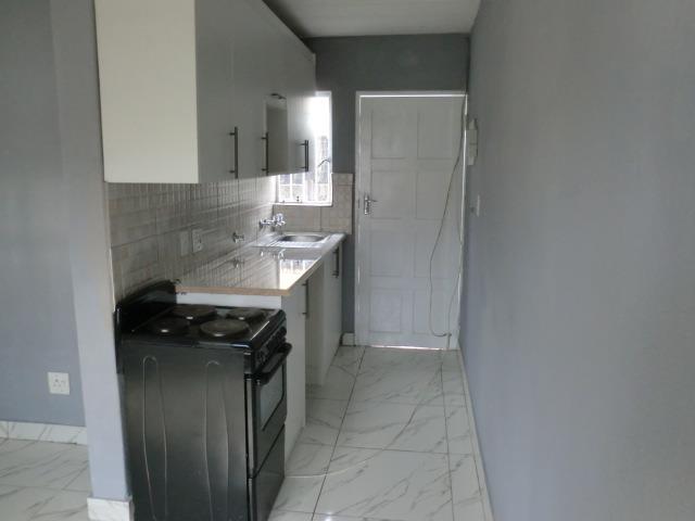 2 Bedroom Property for Sale in Glen Marais Gauteng