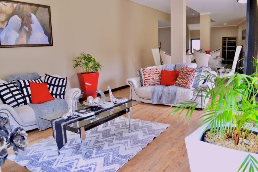To Let 3 Bedroom Property for Rent in Hazeldean Gauteng