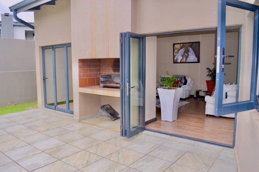 To Let 3 Bedroom Property for Rent in Hazeldean Gauteng