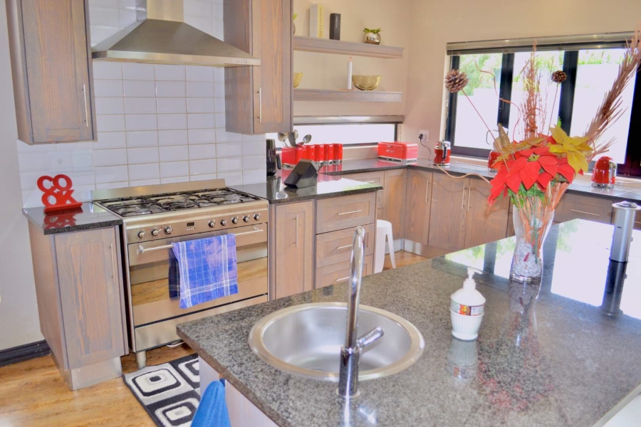 To Let 3 Bedroom Property for Rent in Hazeldean Gauteng