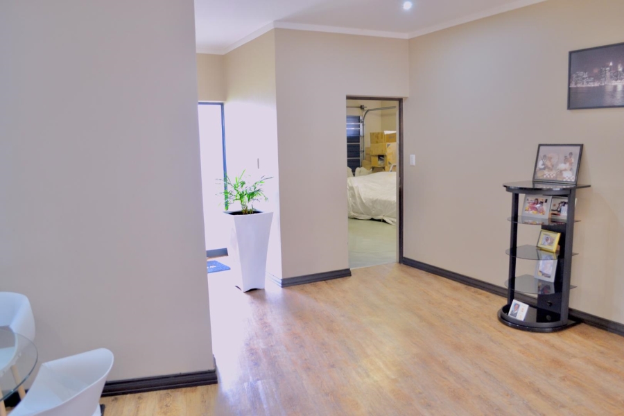 To Let 3 Bedroom Property for Rent in Hazeldean Gauteng