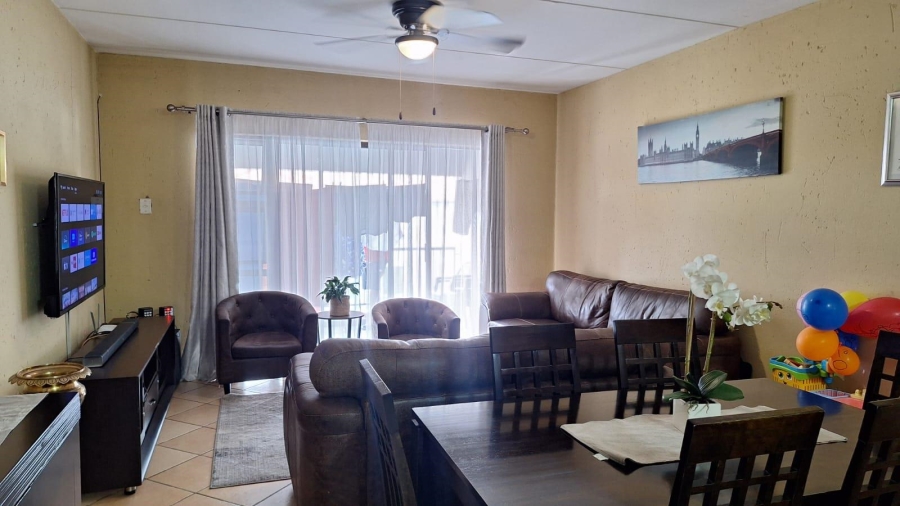 To Let 2 Bedroom Property for Rent in Northgate Gauteng