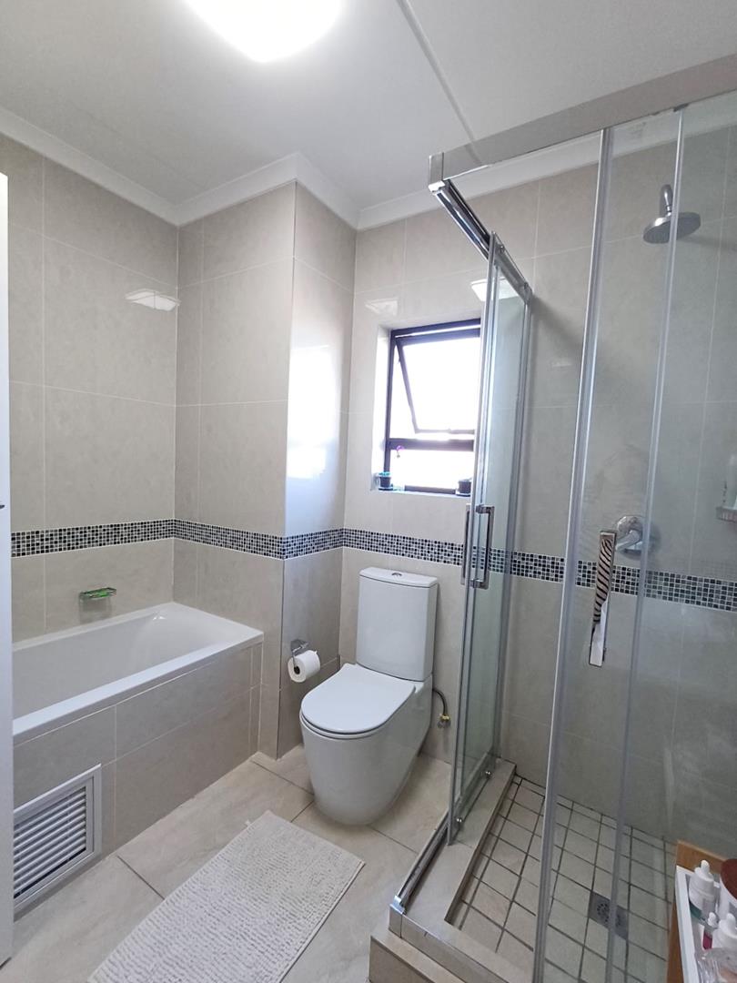 To Let 2 Bedroom Property for Rent in North Riding Gauteng