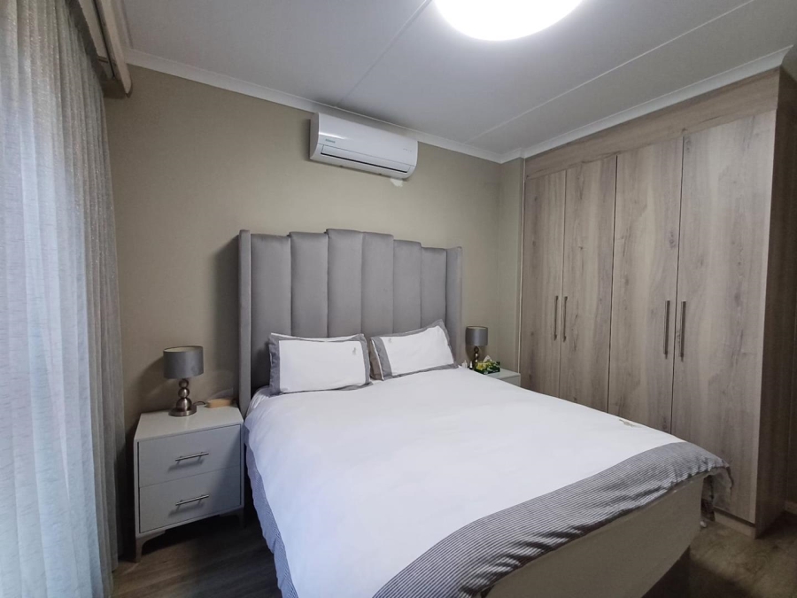 To Let 2 Bedroom Property for Rent in North Riding Gauteng