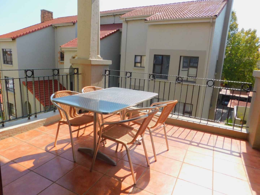 To Let 2 Bedroom Property for Rent in Lonehill Gauteng