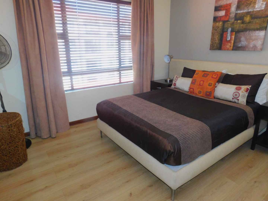 To Let 2 Bedroom Property for Rent in Lonehill Gauteng