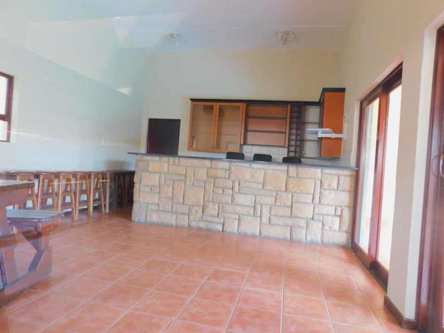 To Let 2 Bedroom Property for Rent in Lonehill Gauteng