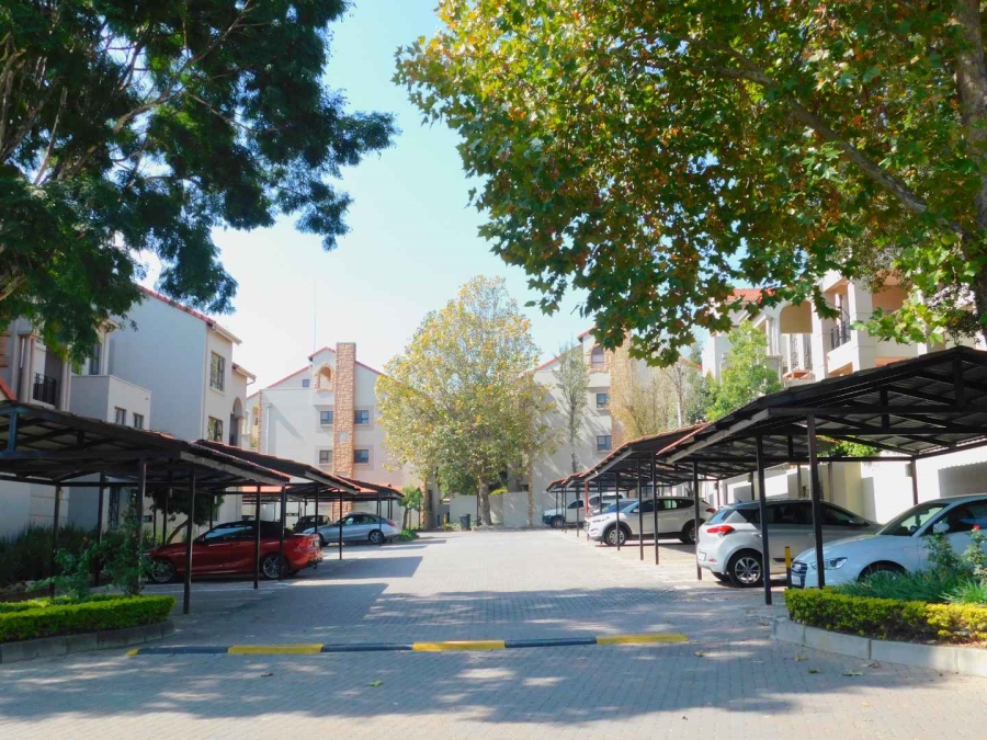 To Let 2 Bedroom Property for Rent in Lonehill Gauteng