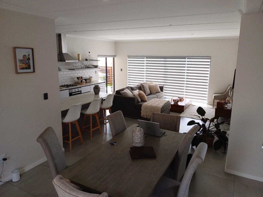 4 Bedroom Property for Sale in Ruimsig Gauteng