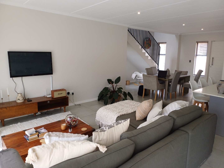 4 Bedroom Property for Sale in Ruimsig Gauteng