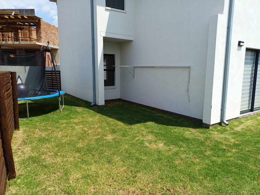 4 Bedroom Property for Sale in Ruimsig Gauteng