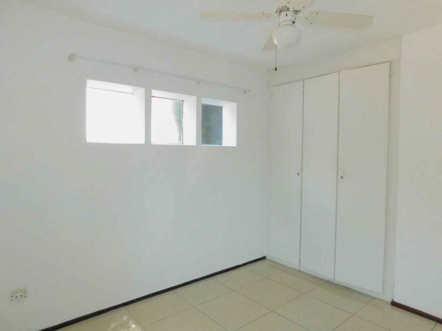 To Let 1 Bedroom Property for Rent in Bryanston Gauteng