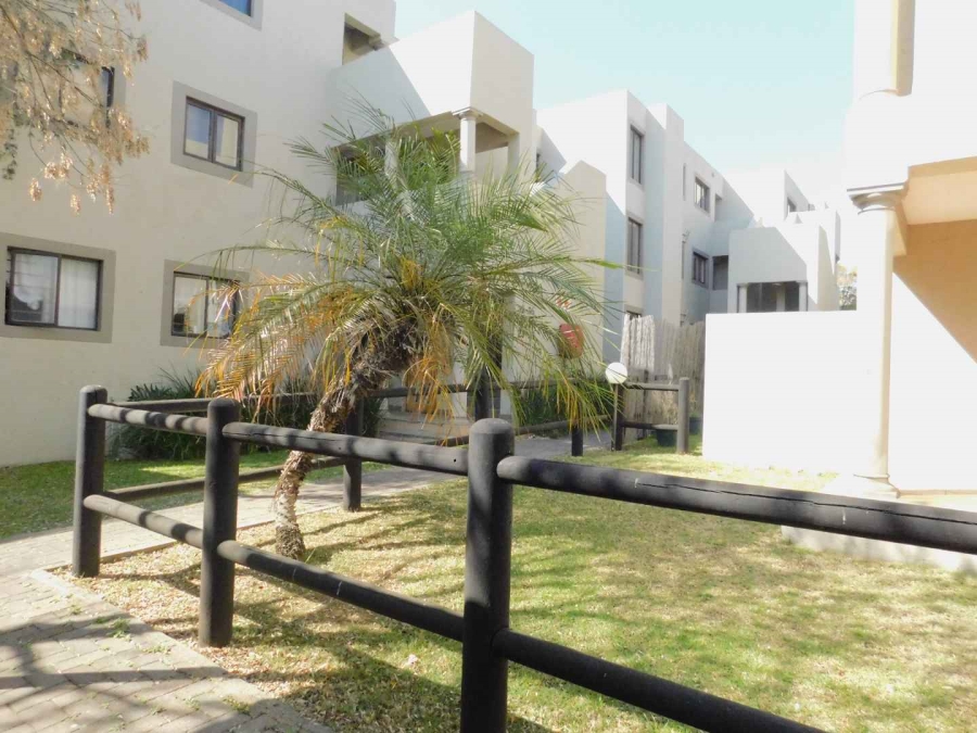 To Let 1 Bedroom Property for Rent in Bryanston Gauteng