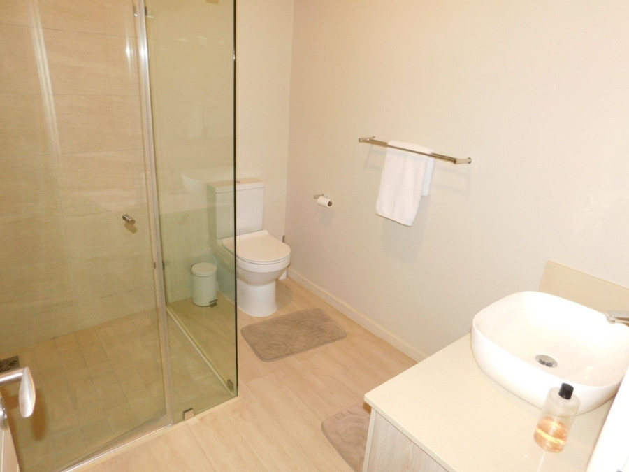 To Let 2 Bedroom Property for Rent in Rosebank Gauteng