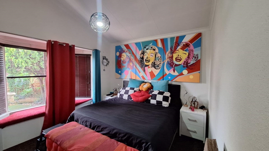 To Let 3 Bedroom Property for Rent in Radiokop Gauteng