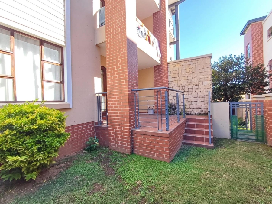 To Let 1 Bedroom Property for Rent in Douglasdale Gauteng