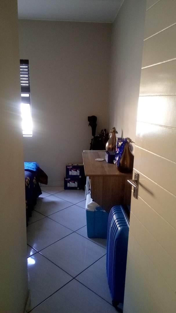 2 Bedroom Property for Sale in Brentwood Gauteng