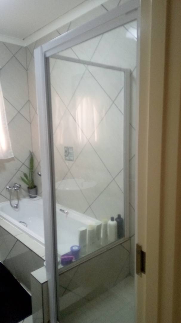 2 Bedroom Property for Sale in Brentwood Gauteng