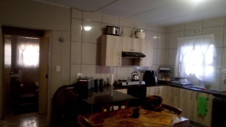 2 Bedroom Property for Sale in Brentwood Gauteng