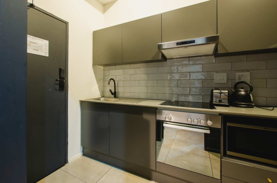 To Let 1 Bedroom Property for Rent in Sandown Gauteng