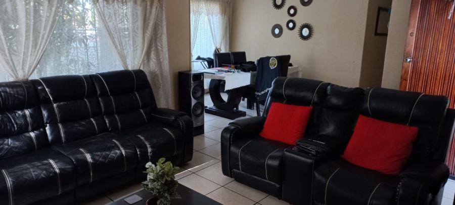 4 Bedroom Property for Sale in Rynfield Gauteng