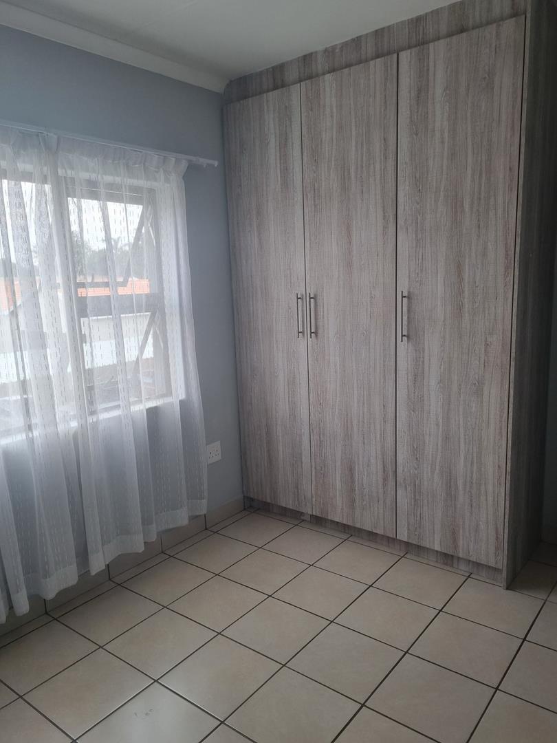 2 Bedroom Property for Sale in Pomona Gauteng
