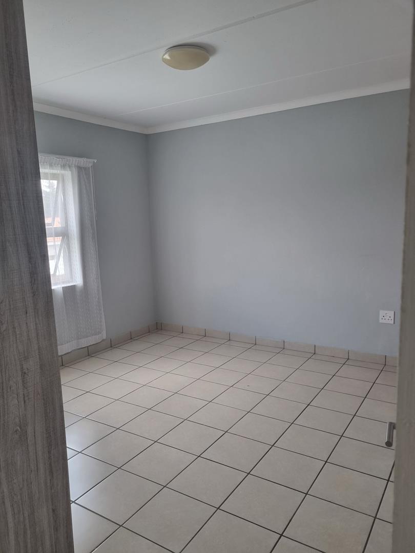 2 Bedroom Property for Sale in Pomona Gauteng