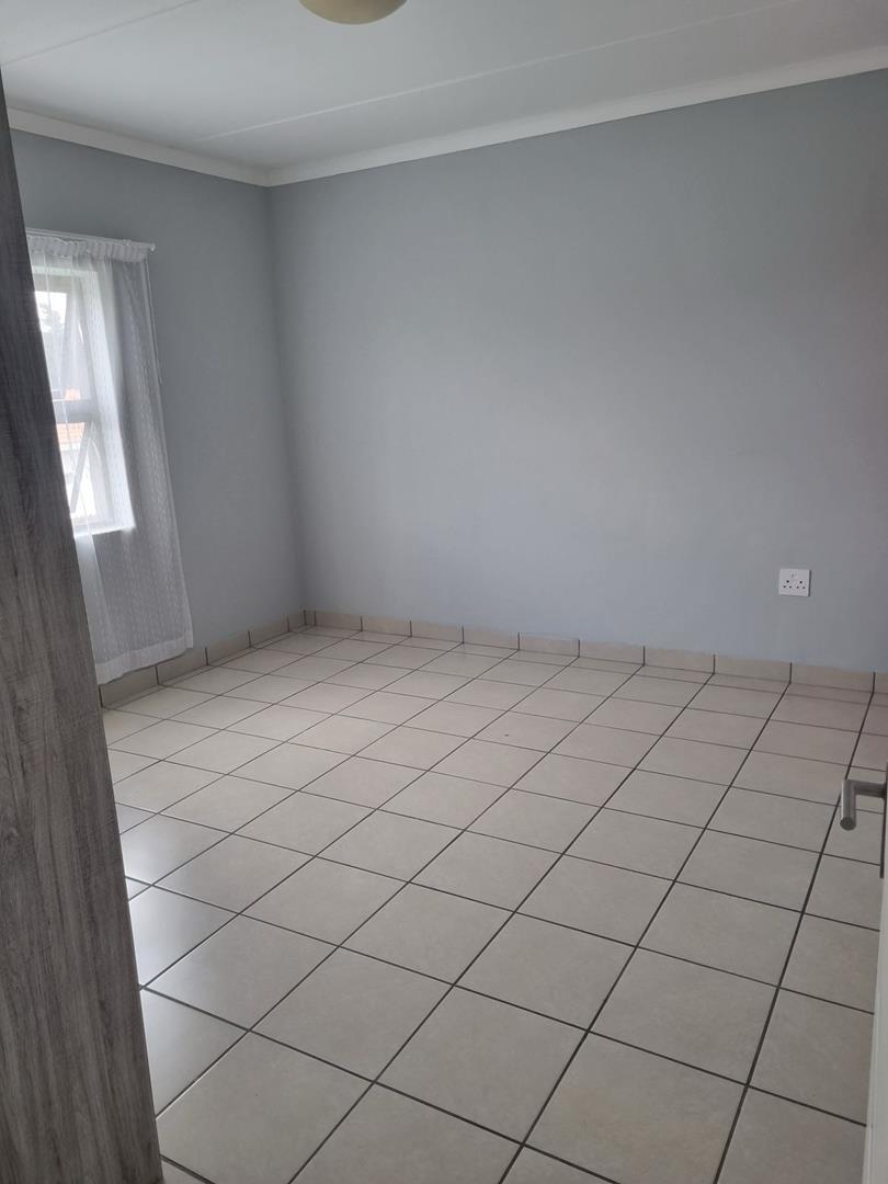 2 Bedroom Property for Sale in Pomona Gauteng