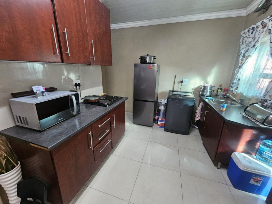 9 Bedroom Property for Sale in Eersterust Gauteng