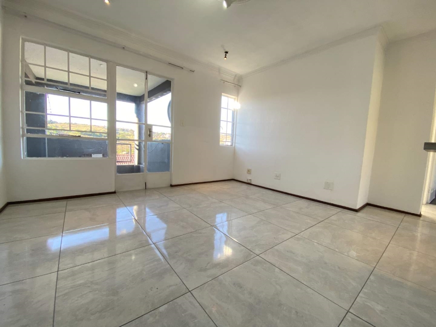 2 Bedroom Property for Sale in Linmeyer Gauteng