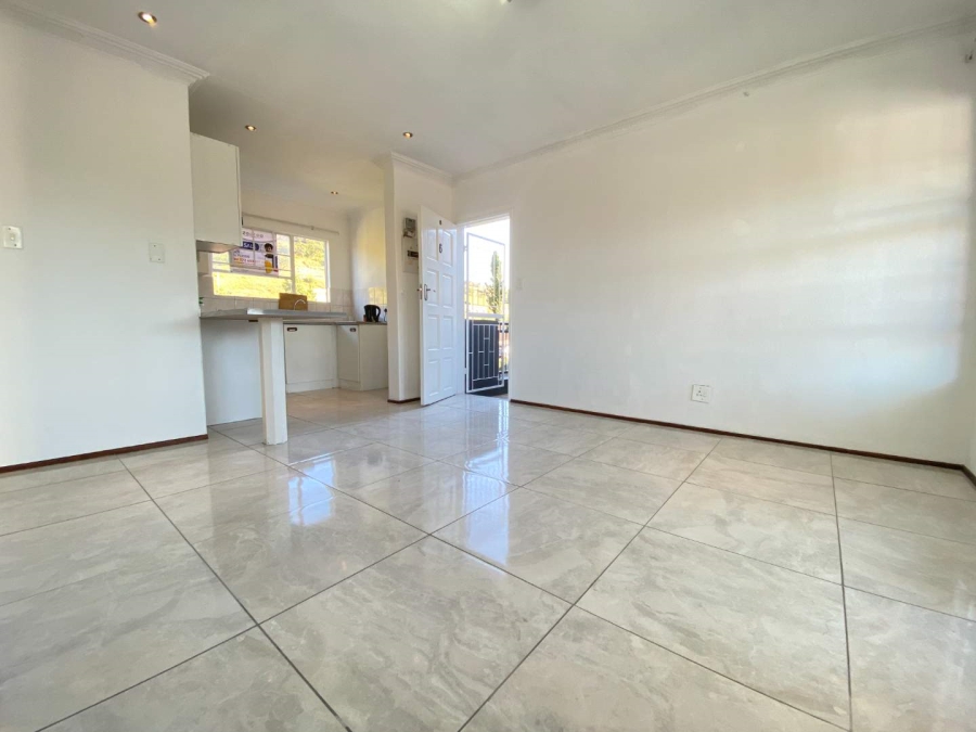 2 Bedroom Property for Sale in Linmeyer Gauteng